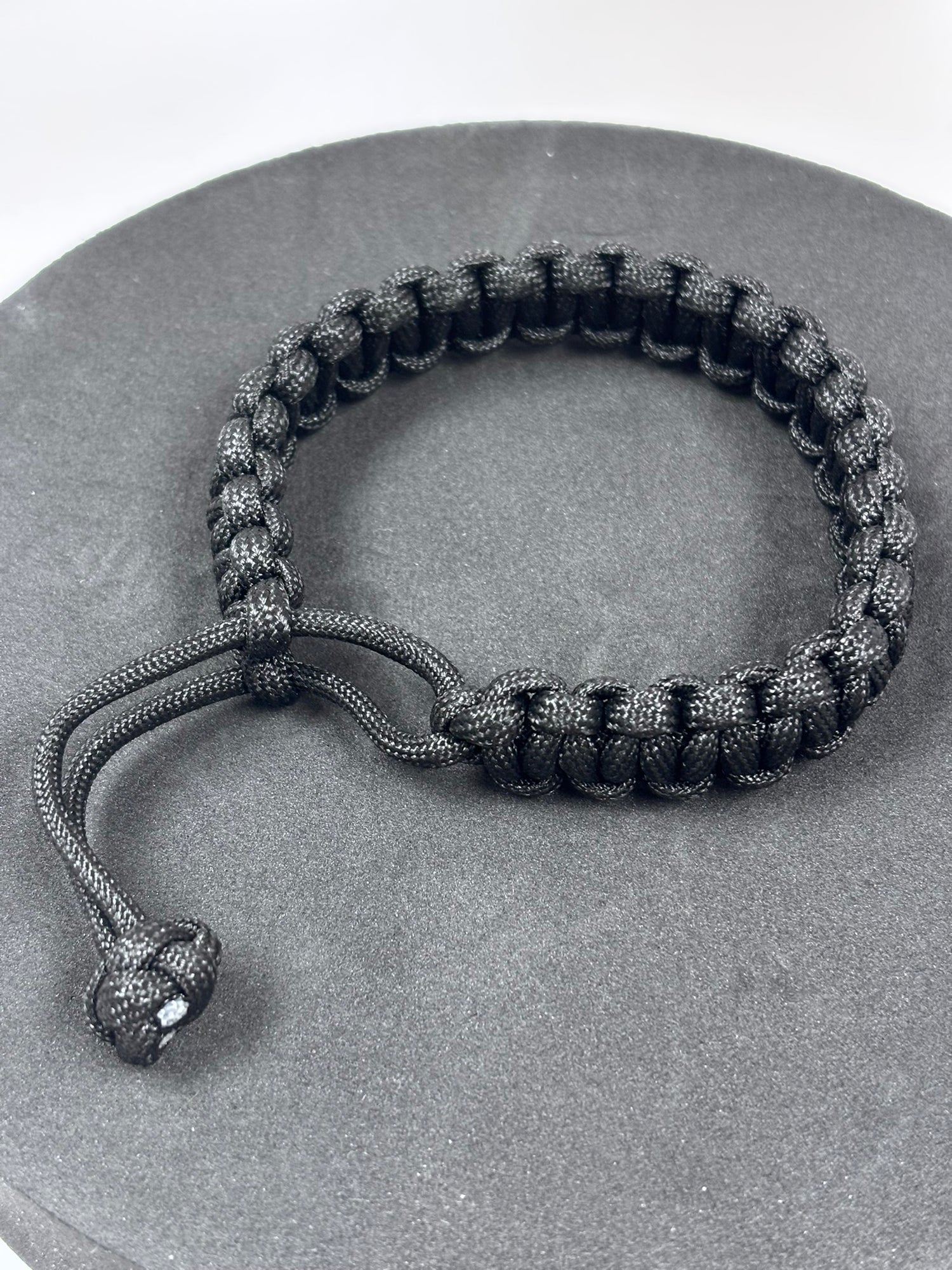 Paracord Bracelet Mad Max (Black)