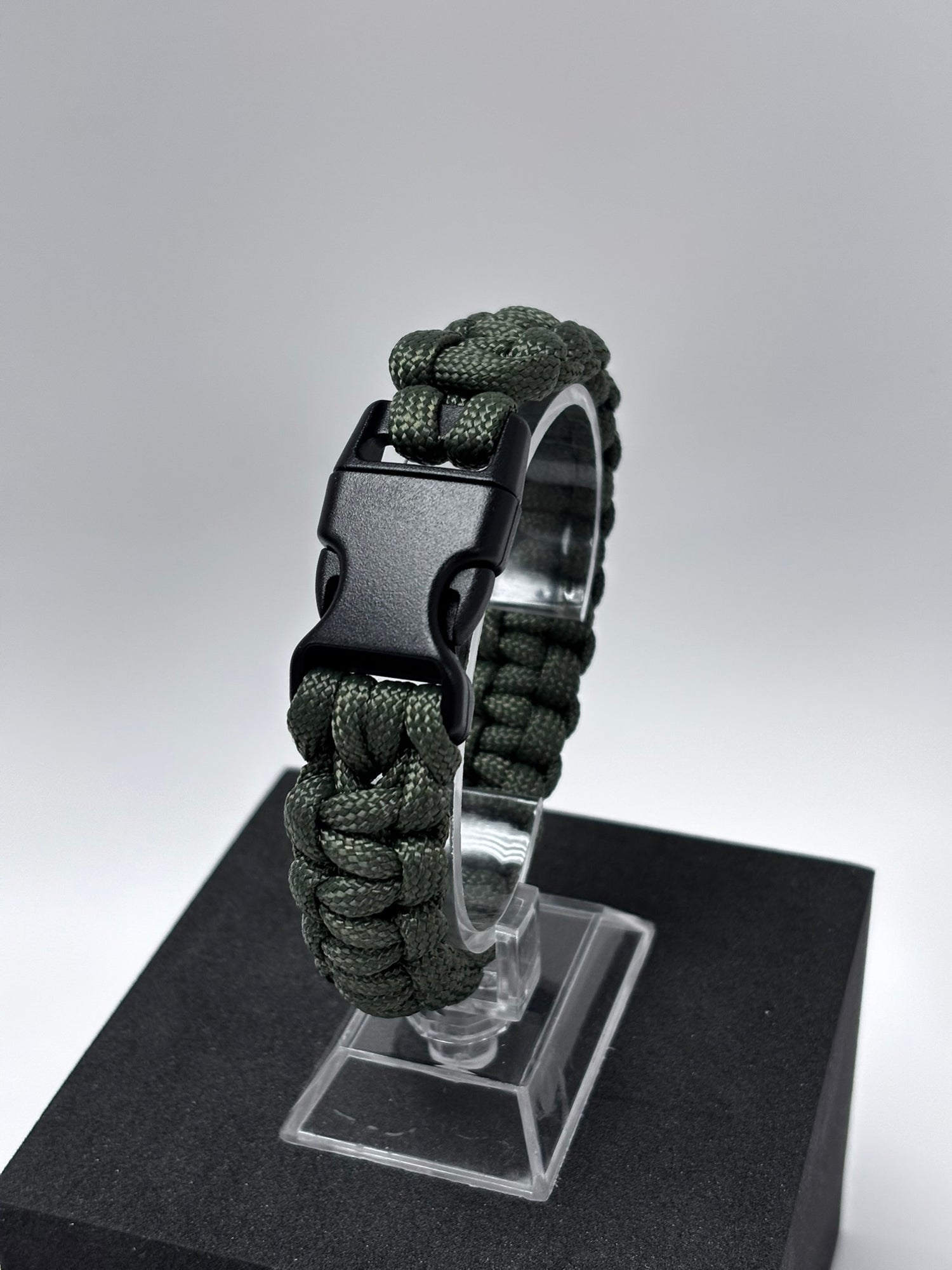 Paracord Bracelet Cobra (Green Army)